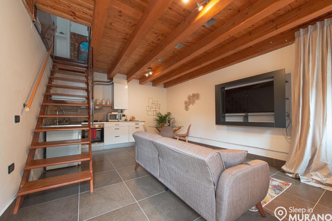 Place - Riva House *